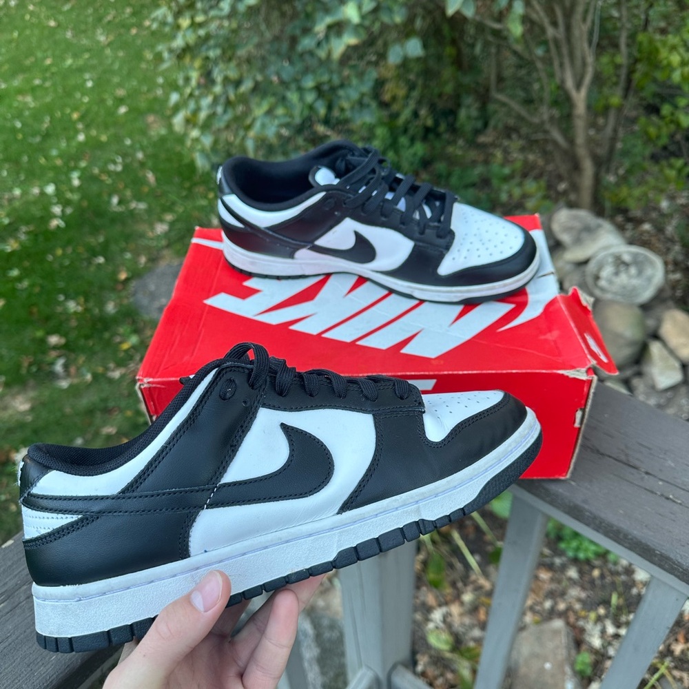 nike dunk low panda men's size 9.5